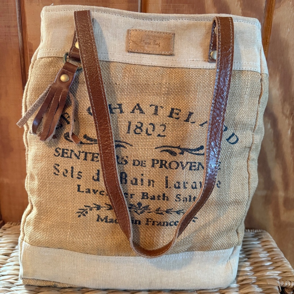 Myra bag